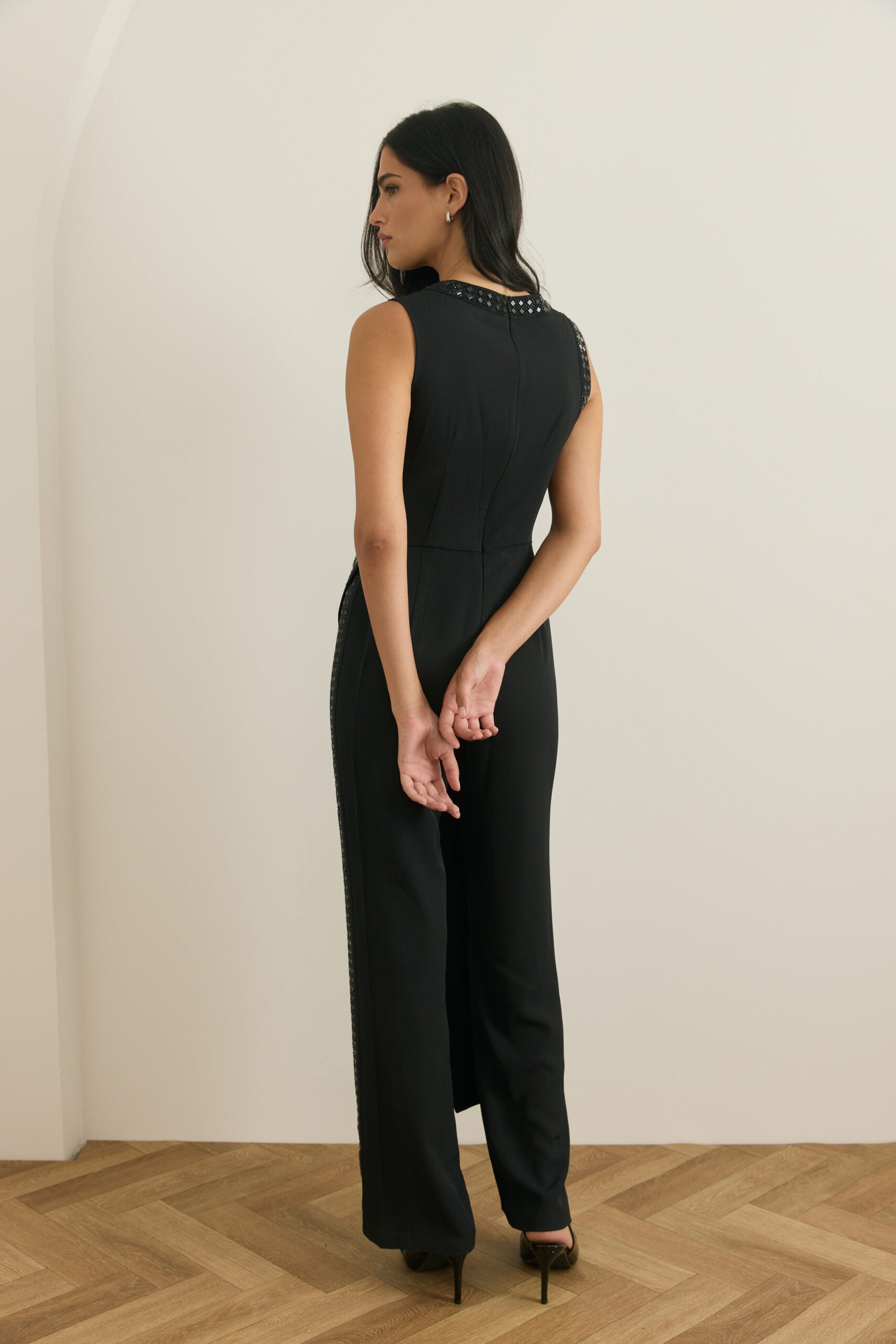 אוברול אסימטרי יהלומים